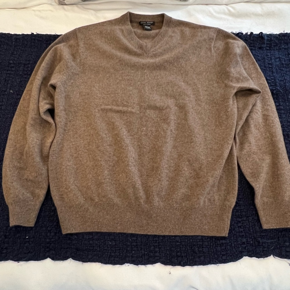 Daniel Bishop cashmere sweater